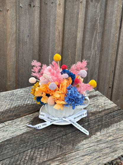 CUSTOM MEDIUM ARRANGEMENT