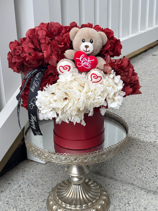 BEARY IN LOVE | VALENTINES EDITION - READY MADE