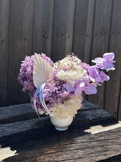 CUSTOM MEDIUM ARRANGEMENT