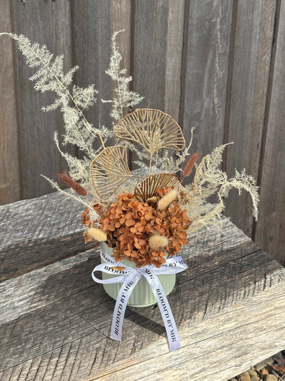 CUSTOM SMALL ARRANGEMENT