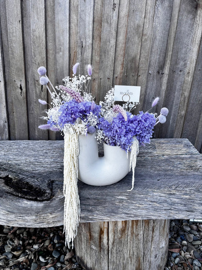 CUSTOM MEDIUM ARRANGEMENT