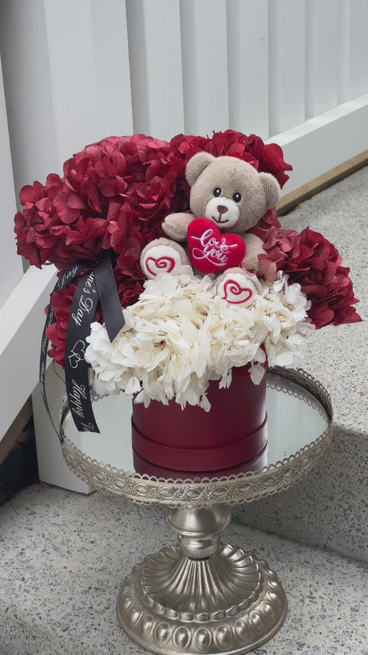 BEARY IN LOVE | VALENTINES EDITION - READY MADE